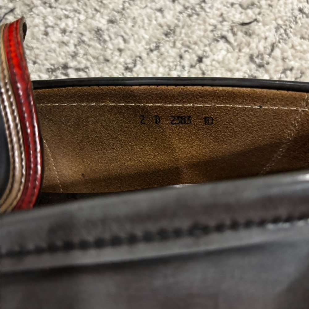 Prada Black and Red Loafers Slip-On Shoes - Picture 3 of 4